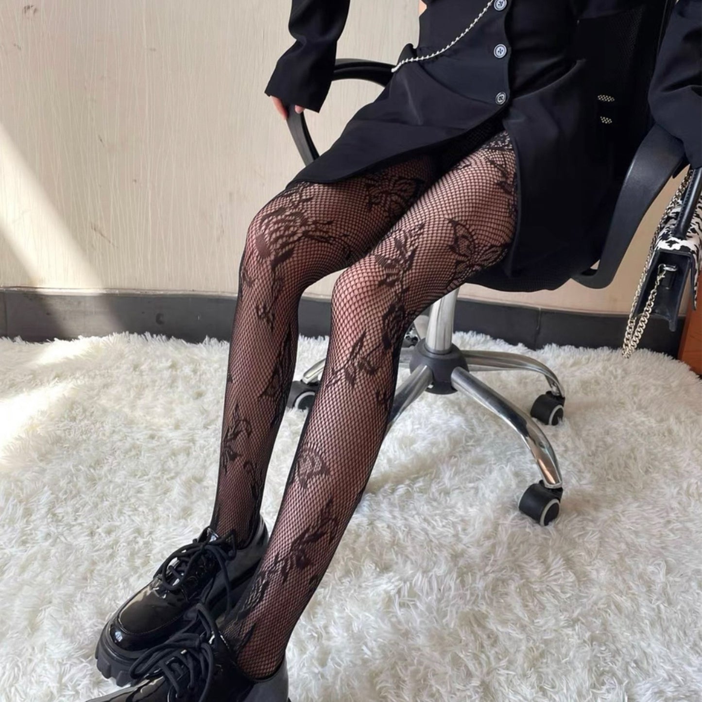 Women’s Fishnet Lace Pantyhose – Butterfly Floral Pattern Tights, Summer Thin Anti-Snag Stockings, Plus Size Sheer Mesh Hosiery